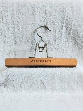 Vintage 10 1/4" Beautiful Wood & Metal Coronet Clamping Garment Hanger!!